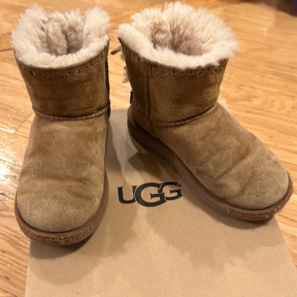 Ugg boots size 13
